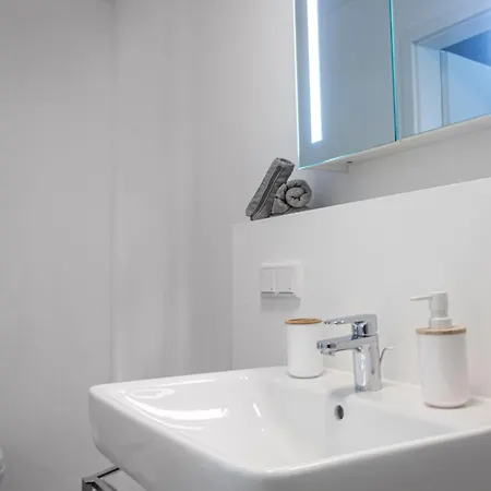 Daire Bunker Loft Messe Zentral Parking