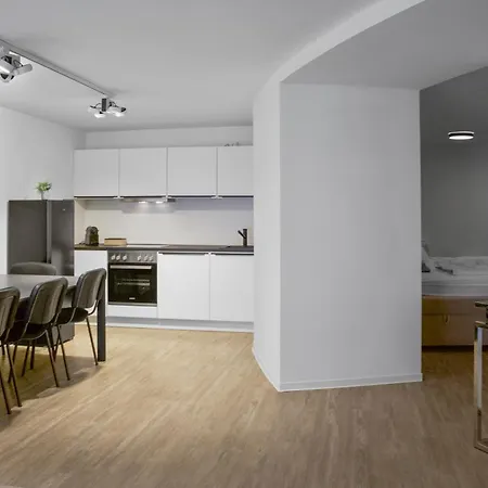 Bunker Loft Messe Zentral Parking Daire